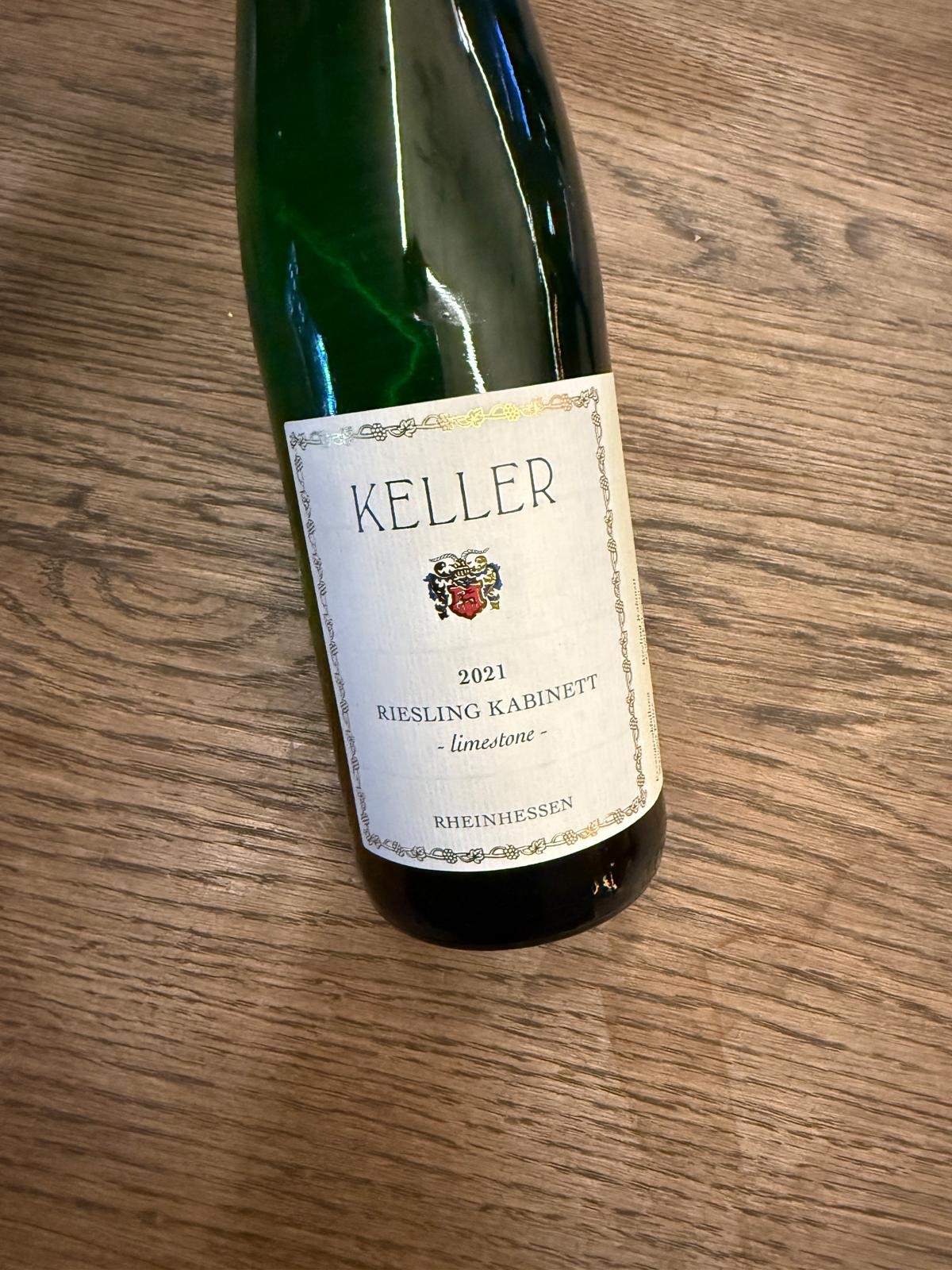KELLER RIESLING KABINETT LIMESTONE 2021 7.5vol. 0.75L.